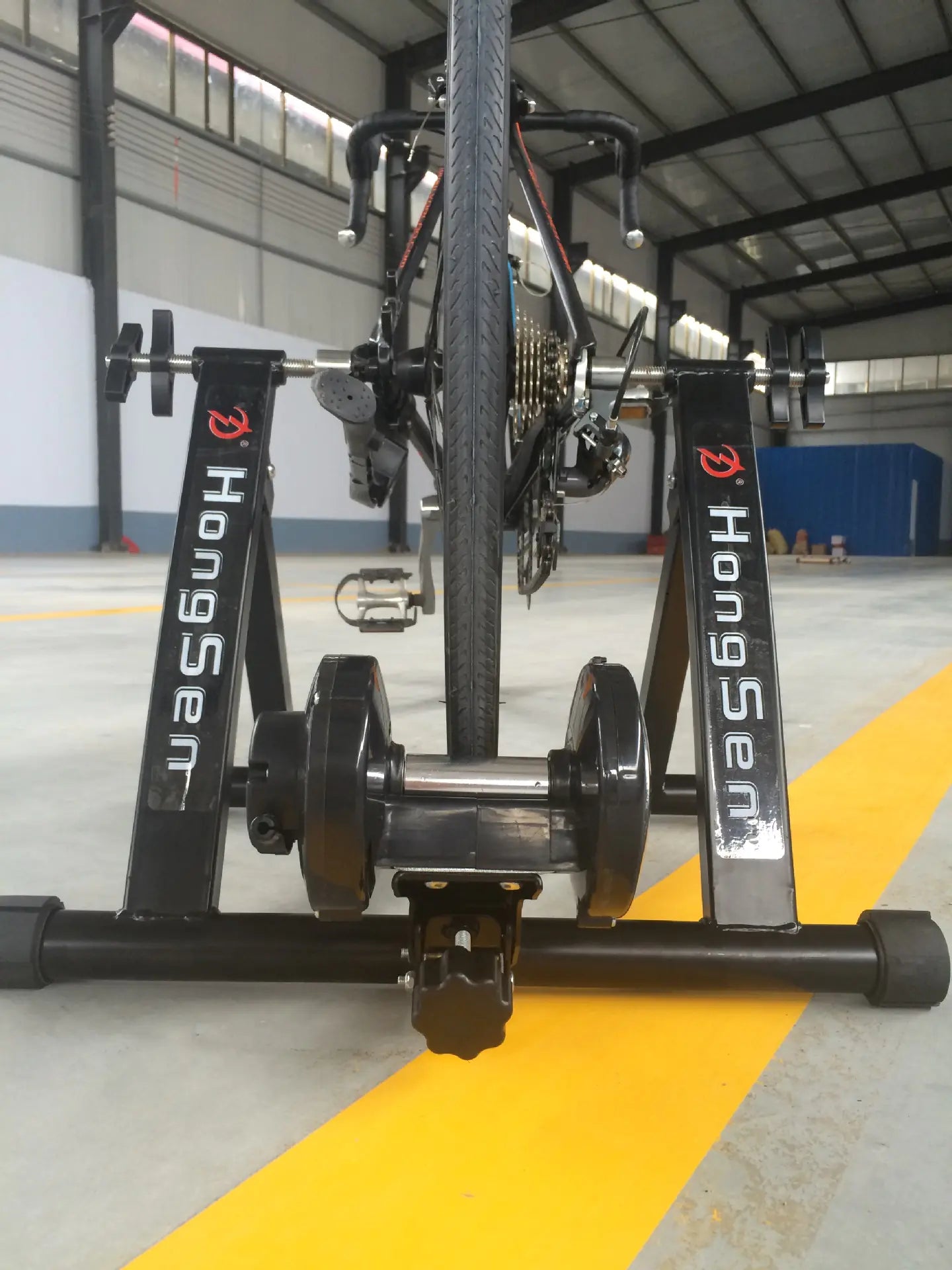 Magnetic Resistance Indoor Bike Trainer Stand Equipment